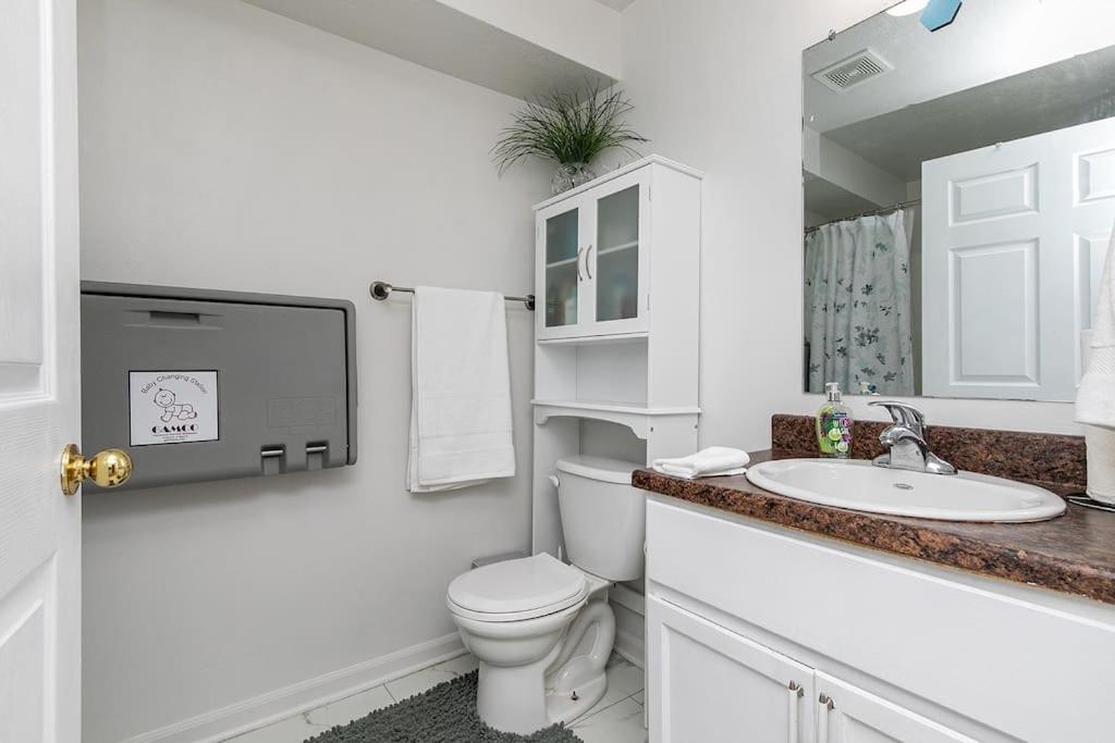 Family Friendly Home Close To Airport And Downtown Des Moines Buitenkant foto