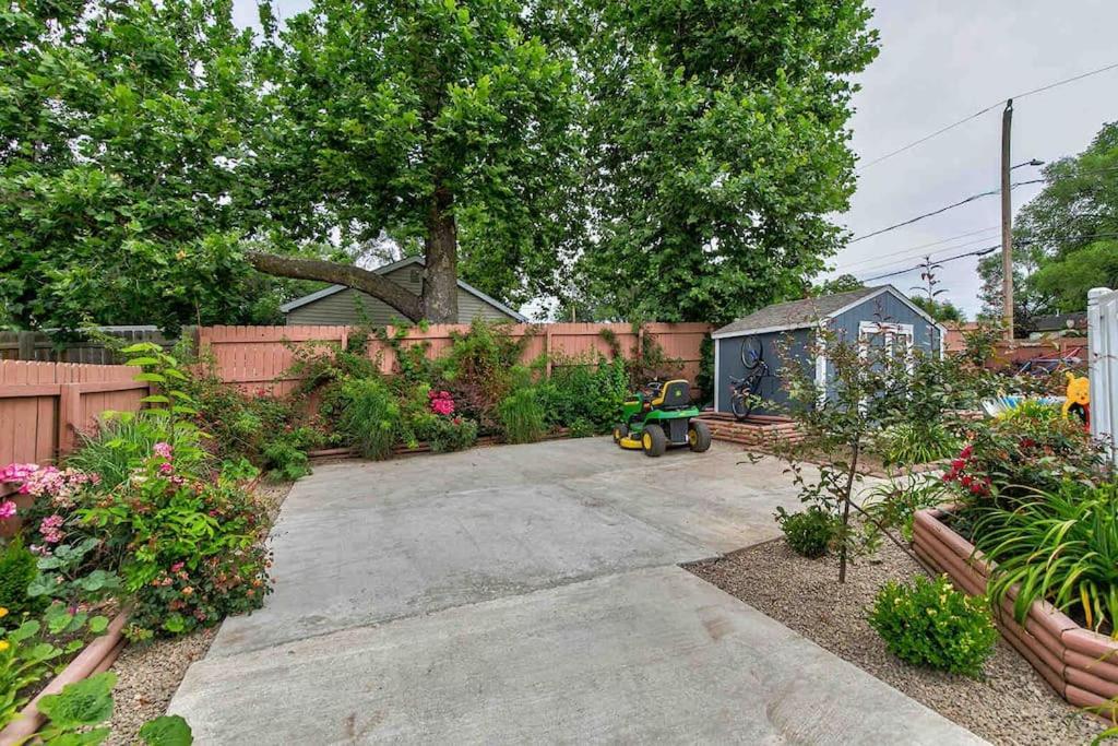 Family Friendly Home Close To Airport And Downtown Des Moines Buitenkant foto